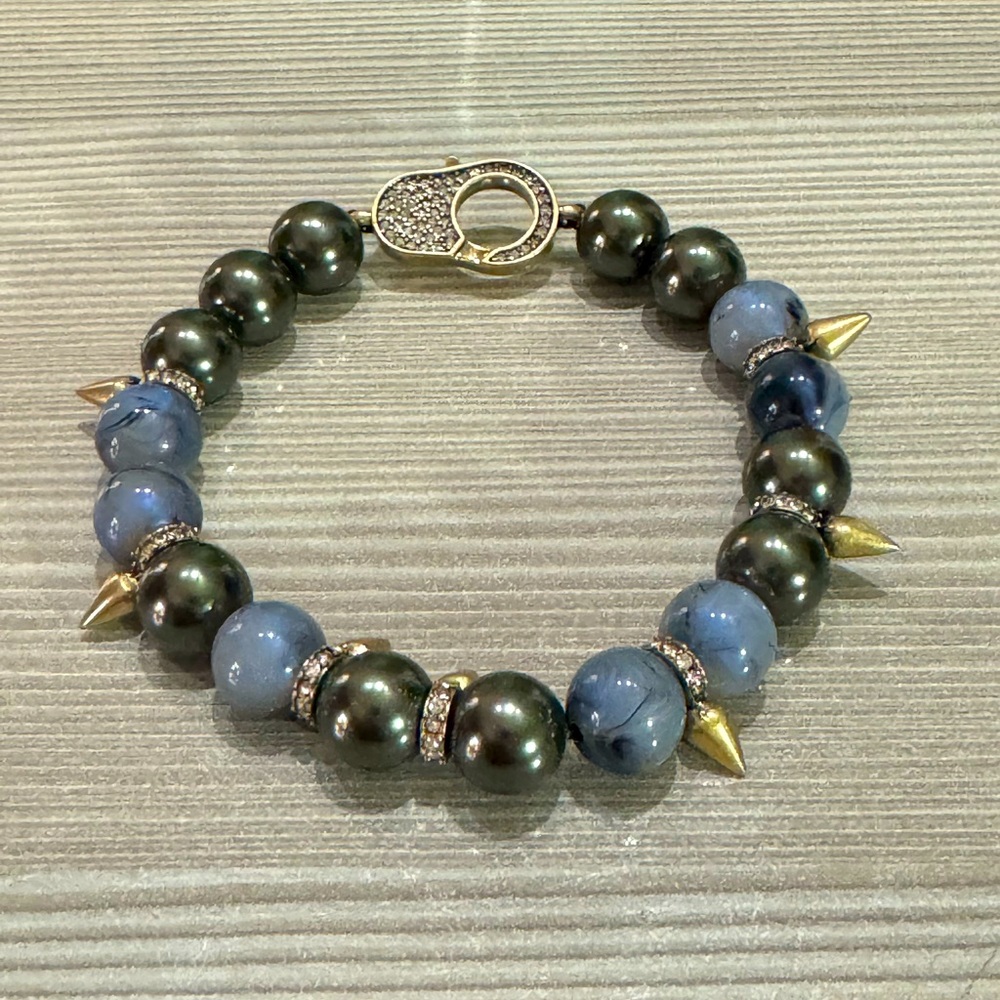 Stella & Dot stretchy bracelet